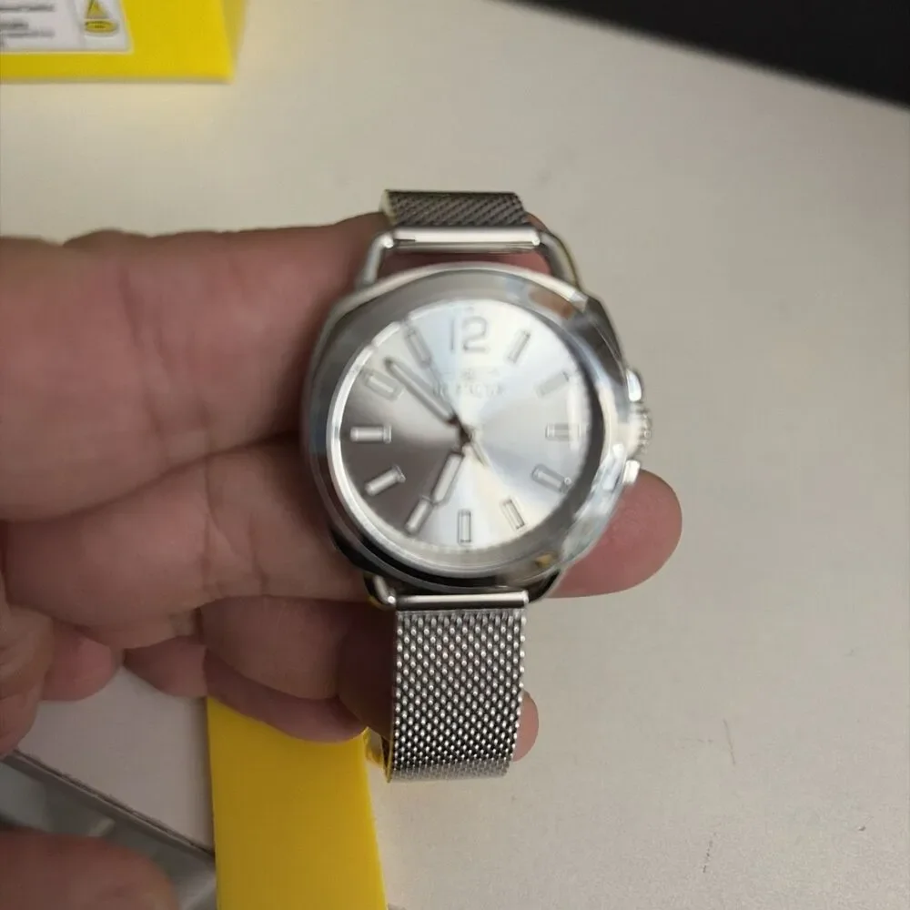 Invicta wildflower quartz
